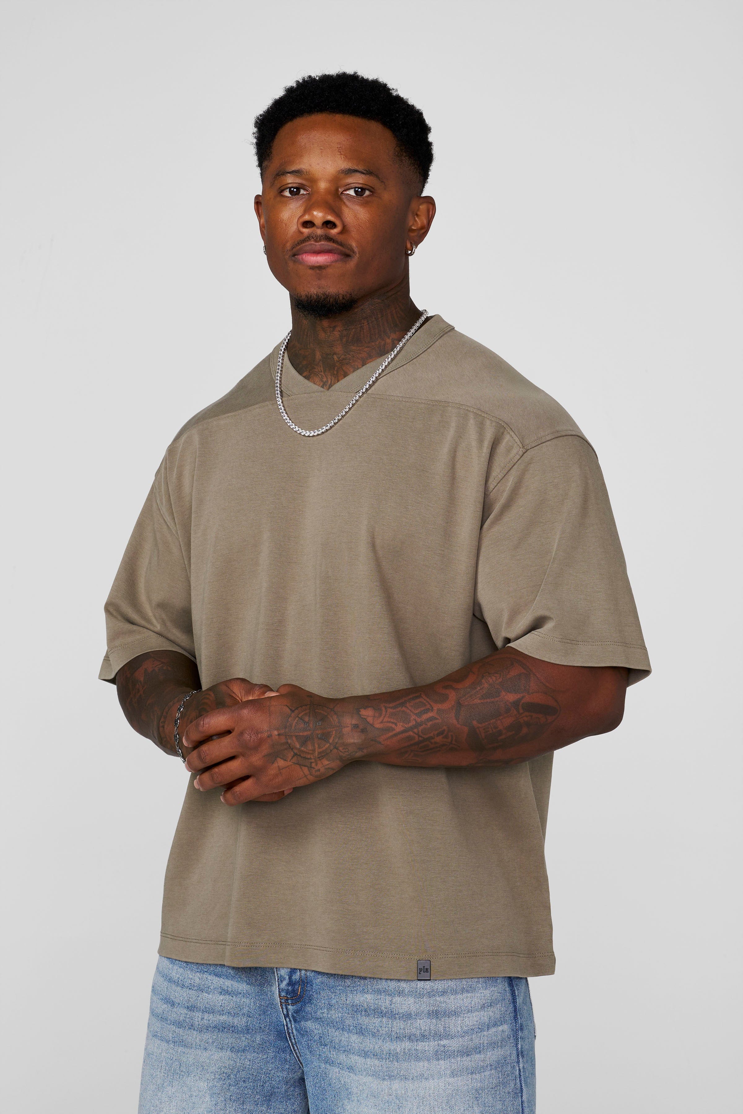 4196 - V-Neck Soft Tees