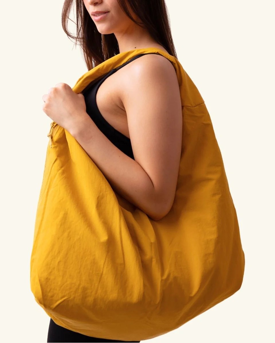 Women's Ultra-Spacious, Multifunctional, and Stylish Bag—Crafted from Ultra-Lightweight, Soft Fabric