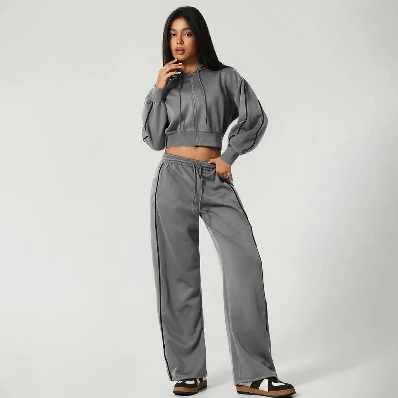 Women’s Hooded Tracksuit Set (Cropped Hoodie + Wide Leg Pants)